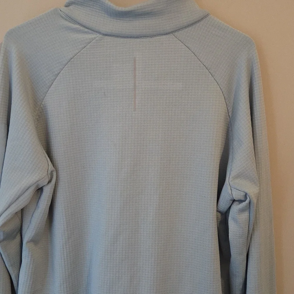 NWT ASICS Half Zip Size Large - Picture 6 of 9